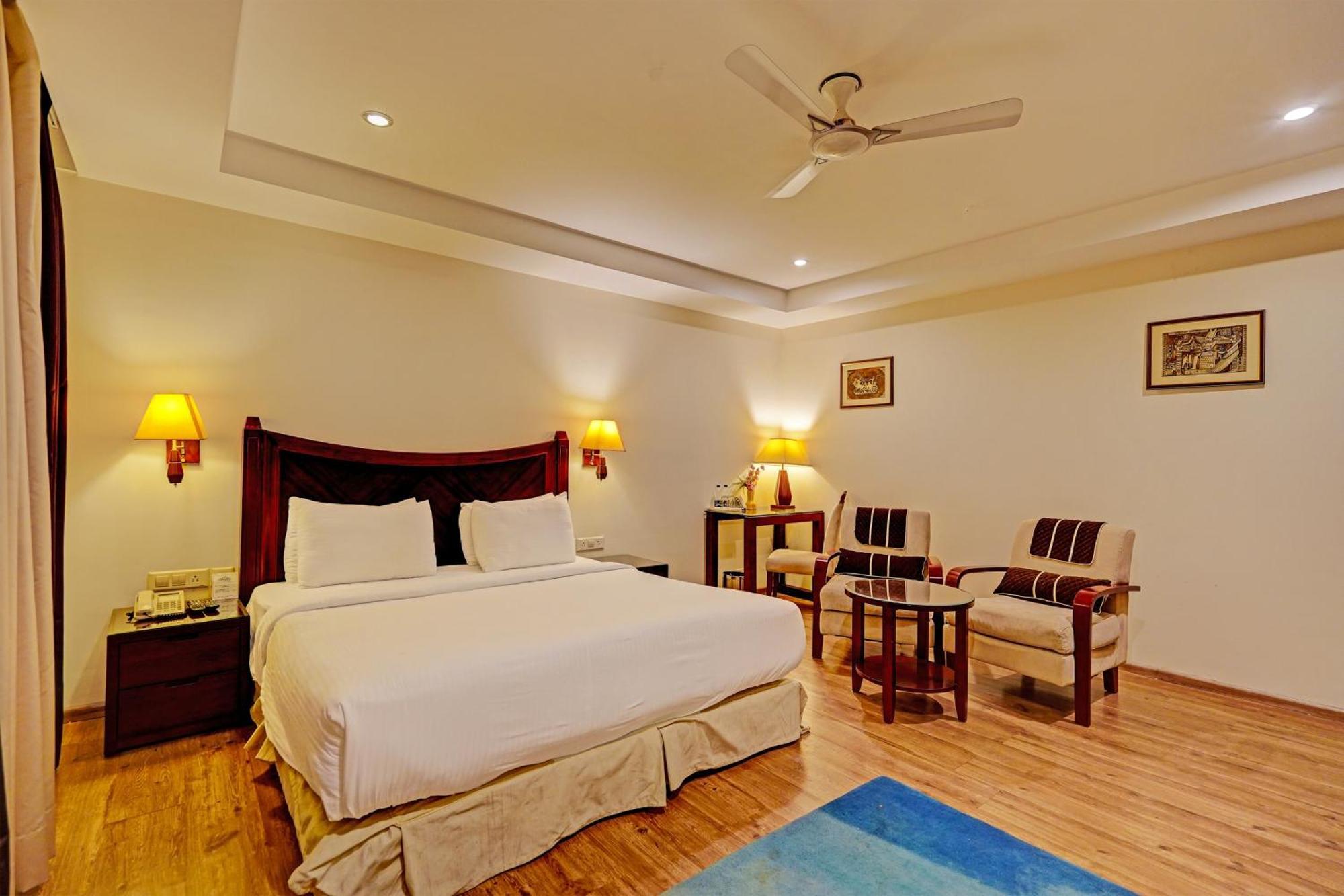 Grand Tej Plaza Near Igi Airport Delhi 4*