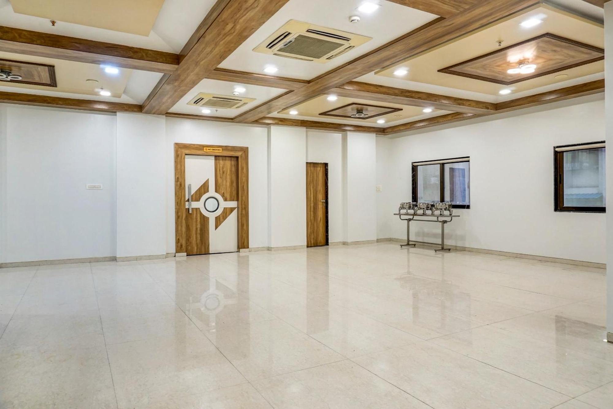 Grand Tej Plaza Near Igi Airport Delhi